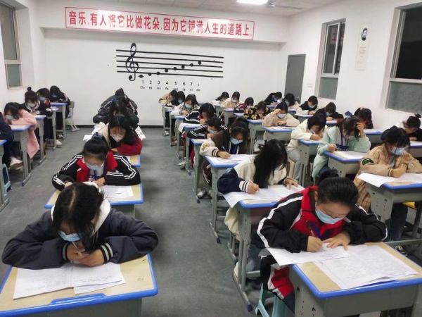 常德德才科技職業(yè)學校,常德招生就業(yè),電子商務專業(yè)學校,專業(yè)學校報考哪里好 常德德才科技職業(yè)學校,常德招生就業(yè),電子商務專業(yè)學校,專業(yè)學校報考哪里好